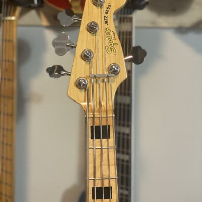 Squier Classic Vibe '70s Jazz Bass V with Maple Fretboard 2019 Natural image 2