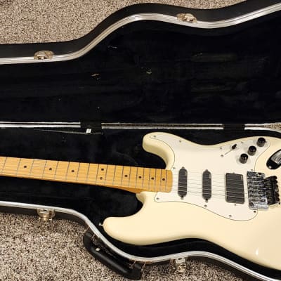 Fender mexico Stratocaster 94年製 Fender Mexico Stratocaster Squier Series 1994 | UNISOUND