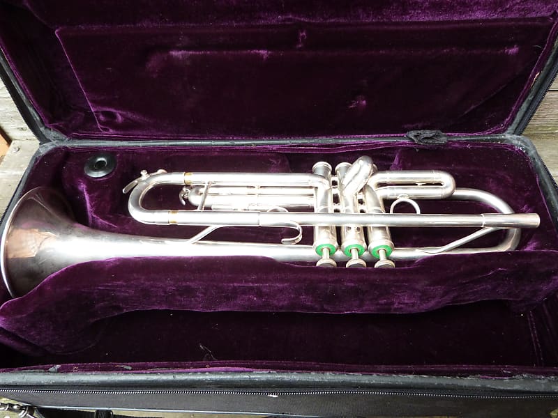 Besson 1000 trumpet - Silver image 1