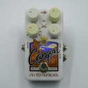Electro-Harmonix Canyon Delay and Looper Pedaly & Looper Pedal