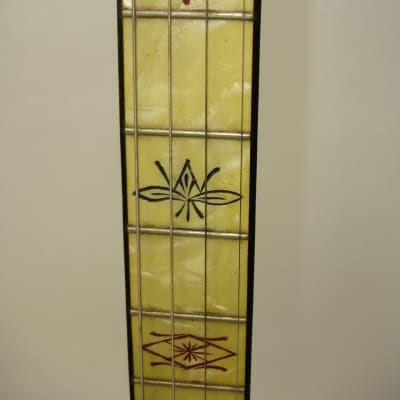 Vintage 20's May Bell Queen 4-String Tenor Banjo w/ Case image 10