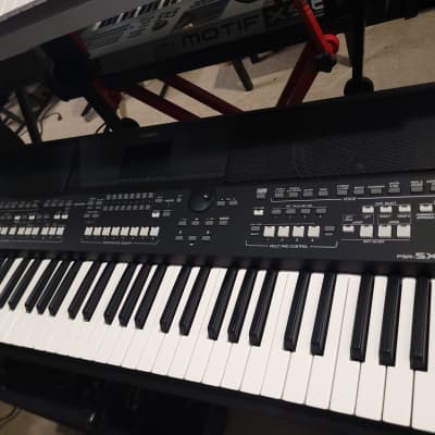 Yamaha PSR-SX600 61-Key Digital Workstation 2020 - Present - Local Pickup Only
