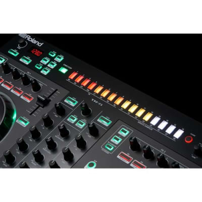 Roland DJ-505 Serato DJ Controller with Strip Light Kit &Roland CB-BDJ505 Black Series Instrument Carry Bag for the DJ-505 DJ Controller image 20