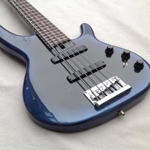 Heartfield by Fender DR-5 Blueburst 5-String Bass Made in