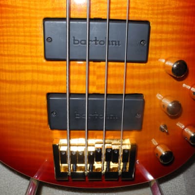 Brian Moore Guitar i4 2-Tone Cherryburst image 5