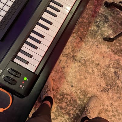 Korg microKEY 37-Key Compact MIDI Keyboard | Reverb