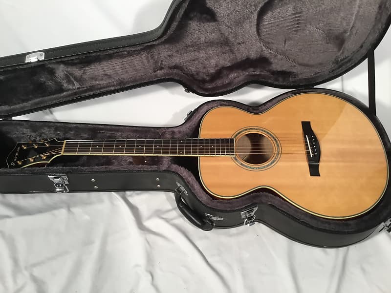 Eastman AJ815 2007