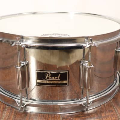 Pearl Forum Series 6.5x14" Chrome Steel Shell Snare Drum image 1