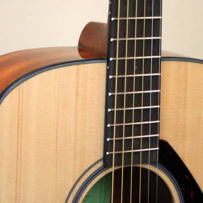 Yamaha FS800 Folk/Small Body Acoustic Guitar image 3