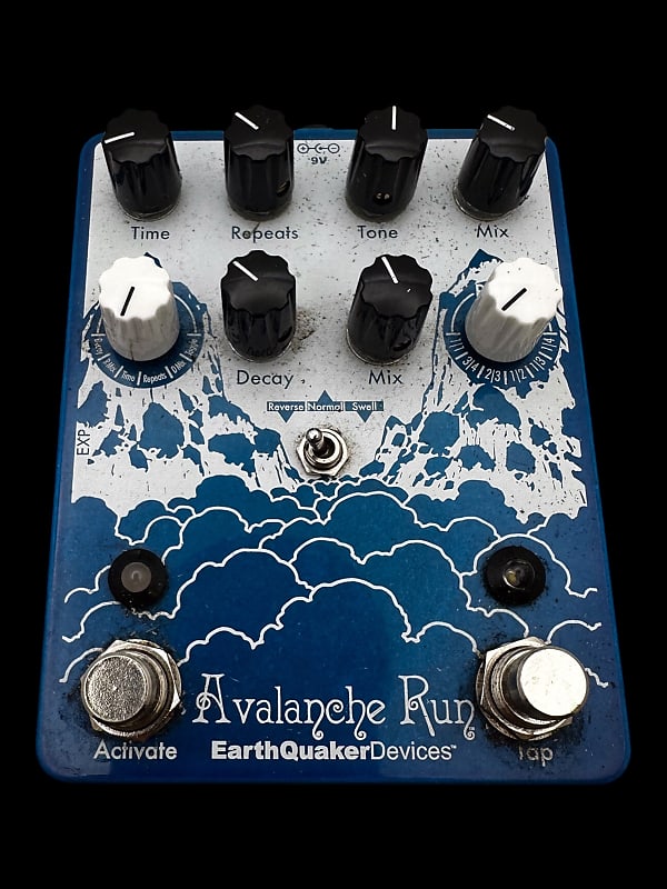 EarthQuaker Devices Avalanche Run Stereo Reverb & Delay with Tap Tempo