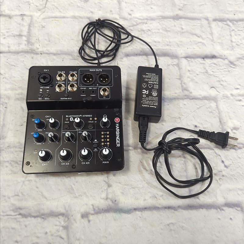 Harbinger LV7 7-Channel Analog Mixer With Bluetooth