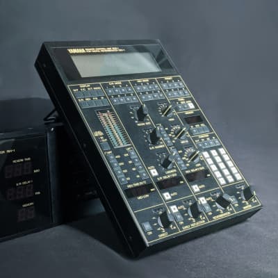 Yamaha REV-1 Professional Digital Reverberator with RCR-1 Remote Control image 5