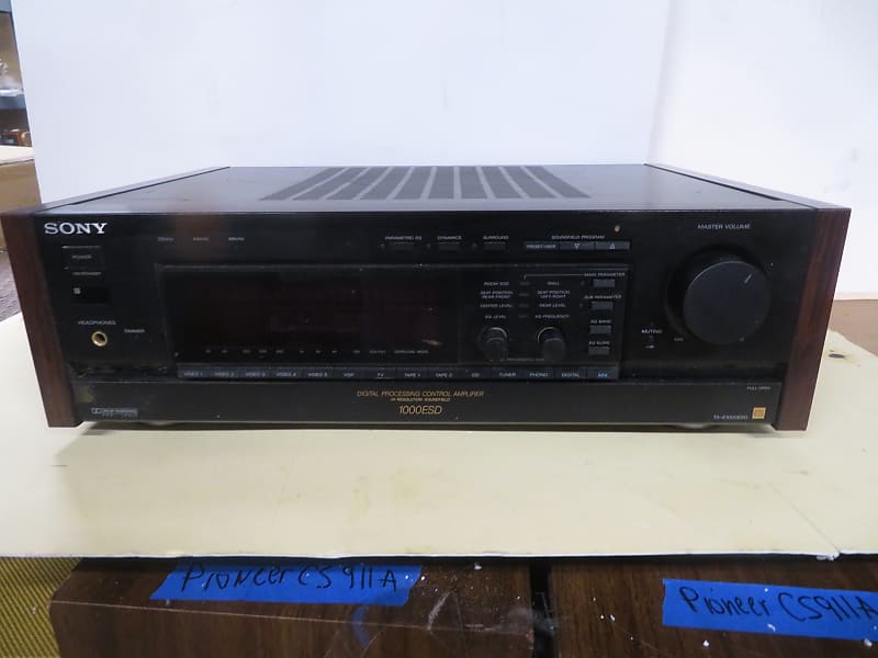 Sony TA E1000ESD controllerpre amplifier 1989 - Black  			