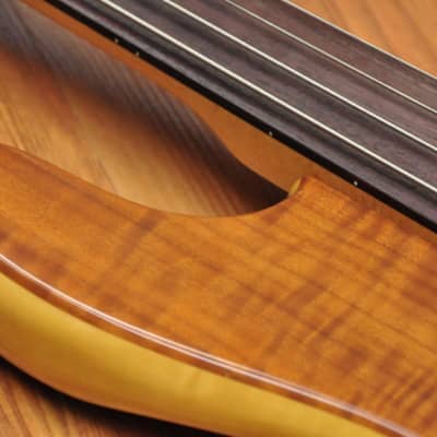 Fender Jazz Bass Special Fretless (Custom made) 1984 - Figured Lacewood image 9