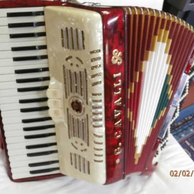 Vintage G. Cavalli 120 bass piano accordion 1970-1980 red and cream marble image 7