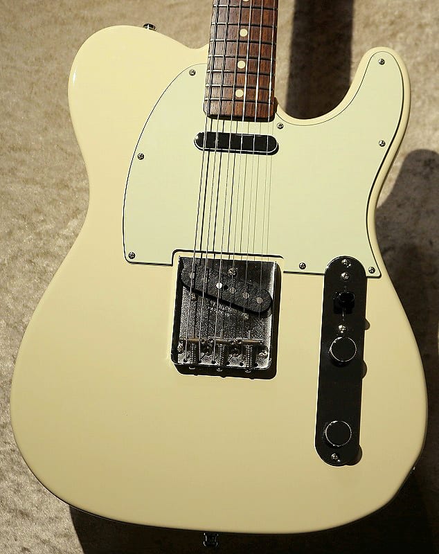 Fender Japan Exclusive Classic 60s-