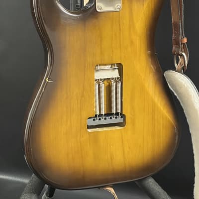 MJT Stratocaster - 2 Tone Whiskey Burst image 5