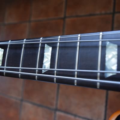 Gibson Les Paul Deluxe Plus Bass ,  LPB-2 ,  Hard case , Figured maple top, Great specimen image 13