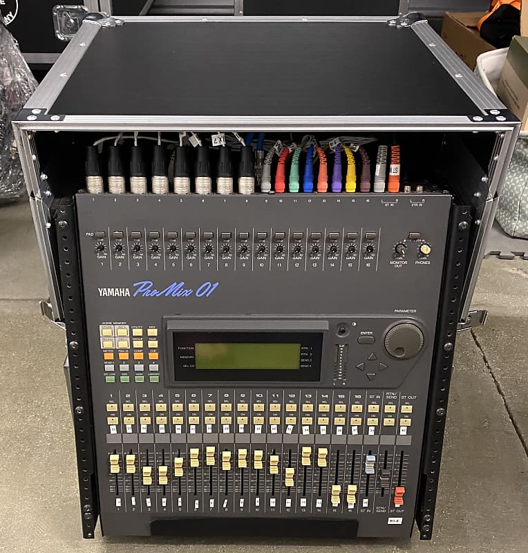 Yamaha ProMix 01 Programmable Motorized Mixer with Road Case Reverb