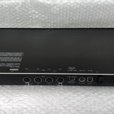 YAMAHA MU-100R Tone Generator XG GM sound module  & CD-ROM image 6