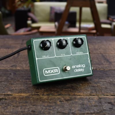 ギター MXR Analog Delay M118 MXR M-118 118 Analog Delay Guitar Effects Pedal w/ Box