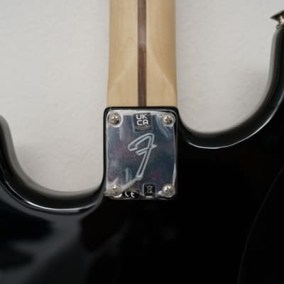 Fender Player Stratocaster Black image 13
