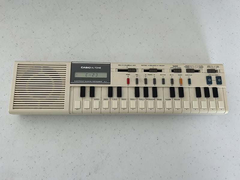 Casio VL-1 VL-Tone 29-Key Synthesizer Keyboard 1979 - 1984 - White image 1
