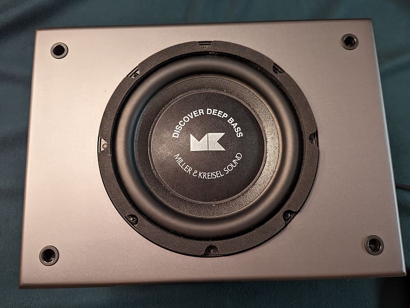 Miller & Kreisel, M&K Sound Corporation K10BK Powered outlet Subwoofer Tested *LOUD*