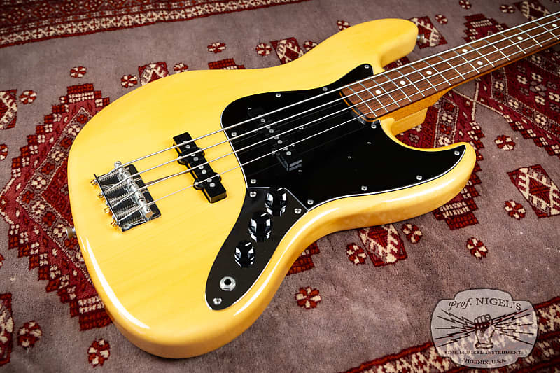 Fender MIJ Traditional 60s Limited Production Jazz Bass 2017 Fender MIJ Traditional 60s Limited Production Jazz Bass 2017