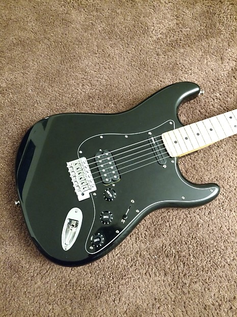 Fender Blacktop Stratocaster HS 2010 Black | Reverb