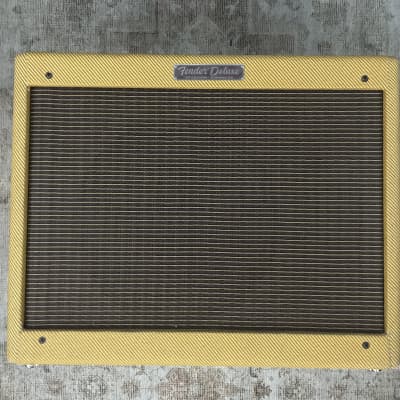 Fender '57 Custom Deluxe 12W 1x12 Tube Guitar Amp Lacquered Tweed for sale