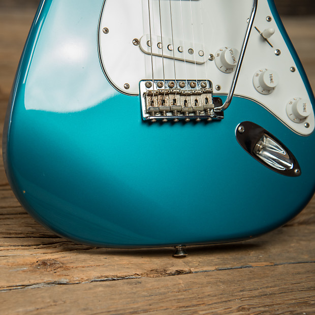 Fender American Vintage '62 Stratocaster Ocean Turquoise