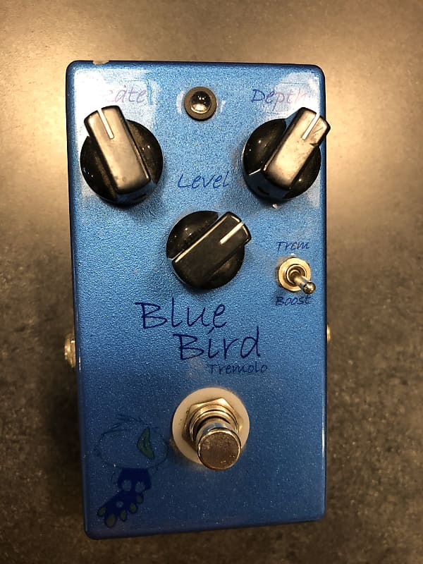 Pure Analog Effects Bluebird Tremolo | Reverb