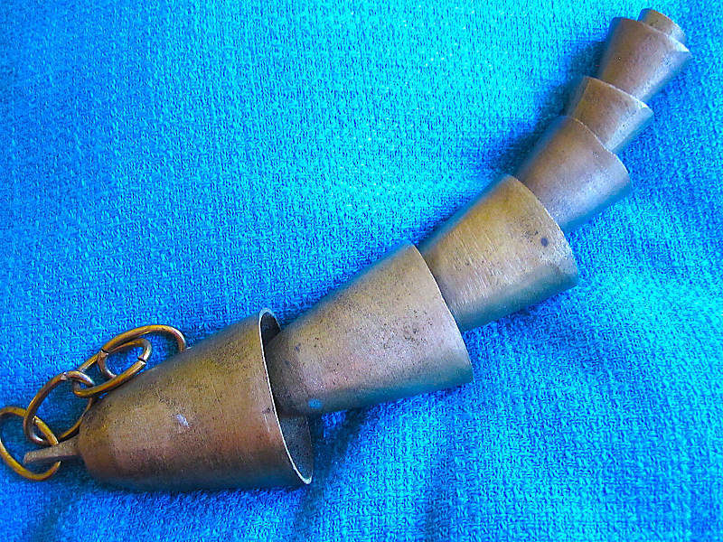 Camel Bells - Vintage image 1