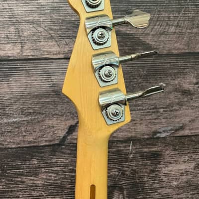 Fender DELUXE P BASS Bass Guitar (Sarasota, FL) (NOV23) image 7