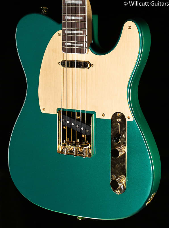 Squier 40th Anniversary Telecaster®, Gold Edition, Laurel Fingerboard, Gold Anodized Pickguard, Sherwood Green Metallic (084) image 1