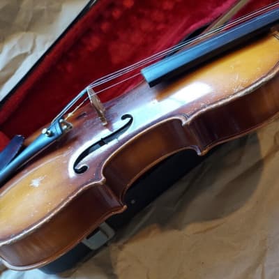 Japan Stradivarius size 4/4 full-size violin, Very Good Condition, case & bow image 9