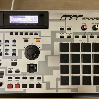 [RARE] MPC 2000xl SE-3, 8-outs, EB16 FX card, SD Card Reader
