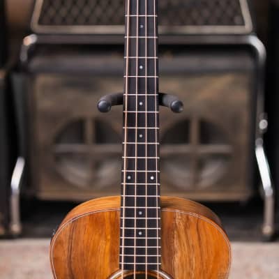 Taylor GS Mini-e Koa Bass with GS Mini Bag image 3