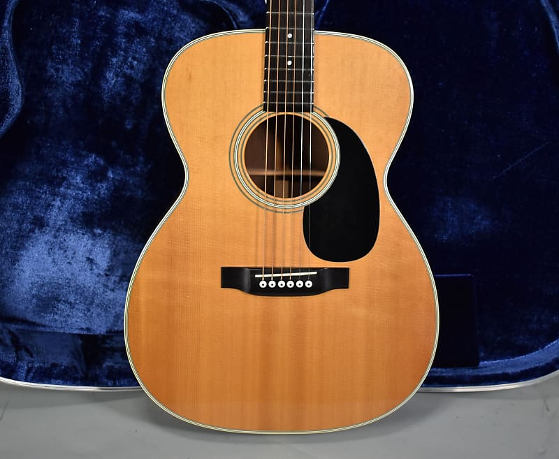 1976 Martin 000-28 Natural Finish Acoustic Guitar w/OHSC image 2