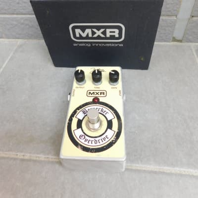 MXR Berzerker Overdrive Zakk Wyldeサイン入り MXR ZW44-B Berzerker Overdrive Zakk Wylde Signature | Reverb