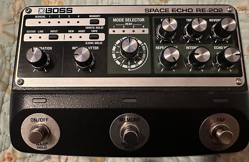 Boss RE-202 Space Echo