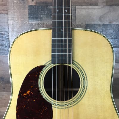 Martin HD-28Z Acoustic/Electric Left-Handed with Hard Case, Free Ship, 440 image 4