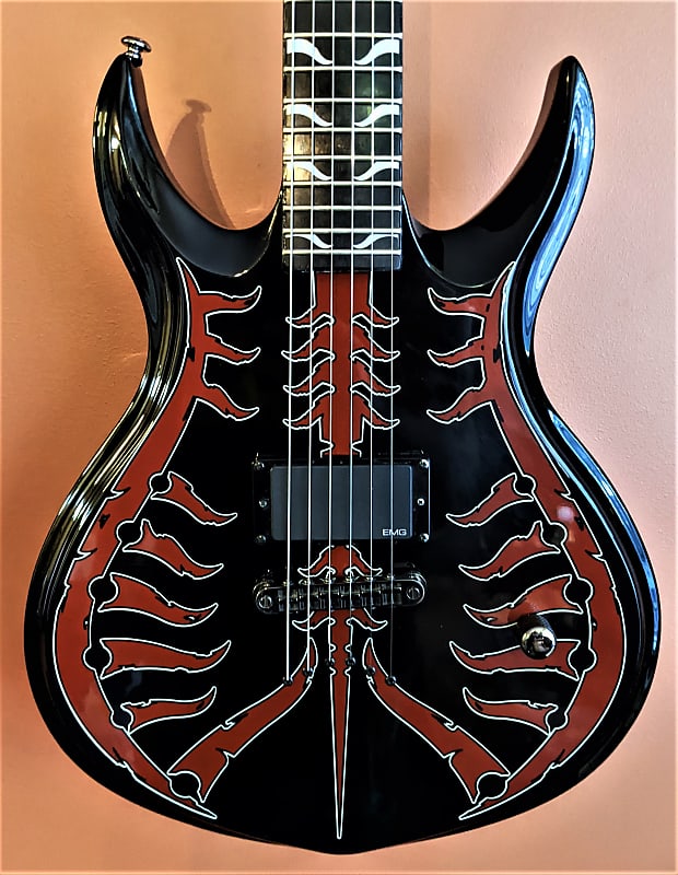 2008 Schecter Devil Spine Blood Red Spine Graphic W/ Hard Shell