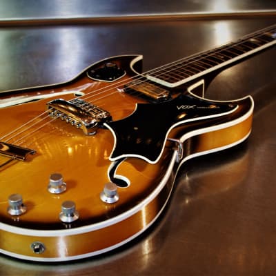 Vox Challenger 1964 Sunburst. RARE. Only made for two years. Beautiful. Collectible.  Crucianelli image 11