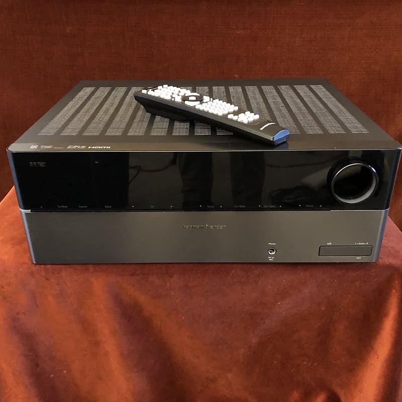Harman Kardon AVR 1650 5.1Channel 95W Audio / Video Reverb Canada