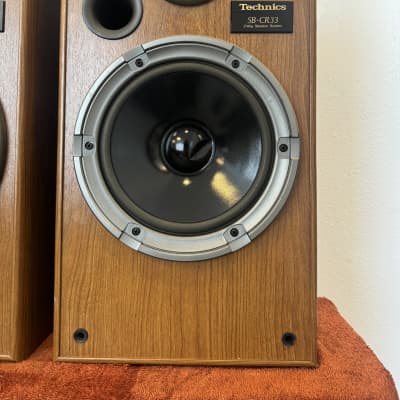 Technics SB-CR33 Vintage 2 Way Floor/ Shelf Speakers 140