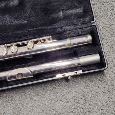Armstrong 303 - Silver head open hole low B flute image 11