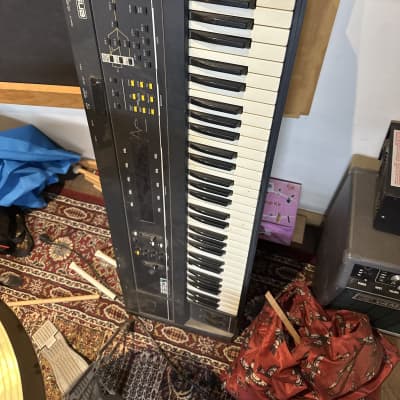 Ensoniq ESQ-1 Wave Synthesizer 1986 - Black