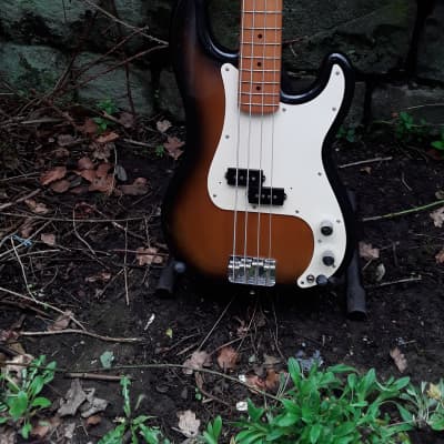 Fender PB-57 Precision Bass Reissue MIJ